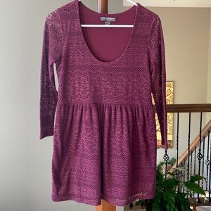 A Pea in the Pod Purple Long Sleeve Lace Tunic Size XS